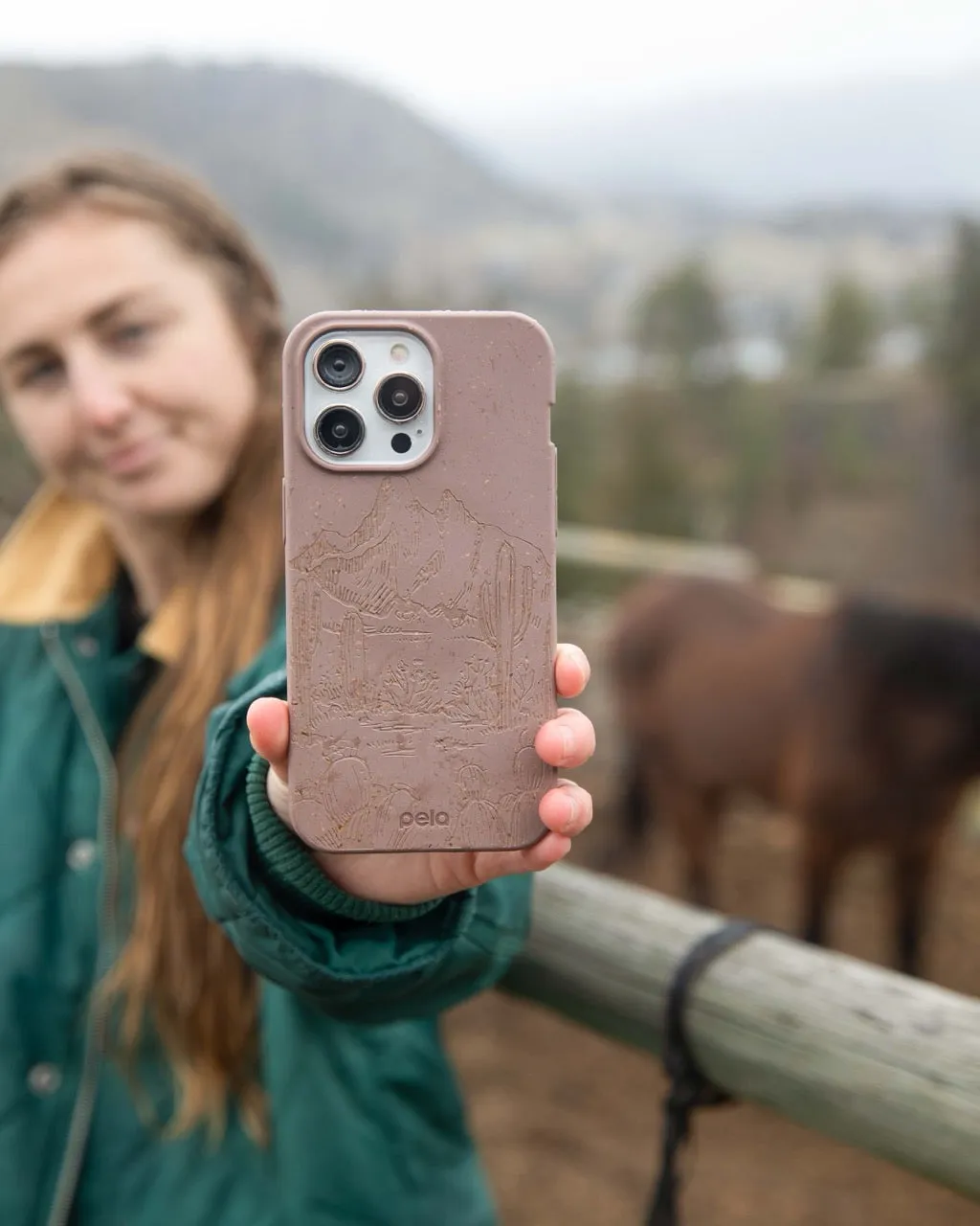 Minimal Cover Chocolate Brown Desert Run iPhone 17 Case