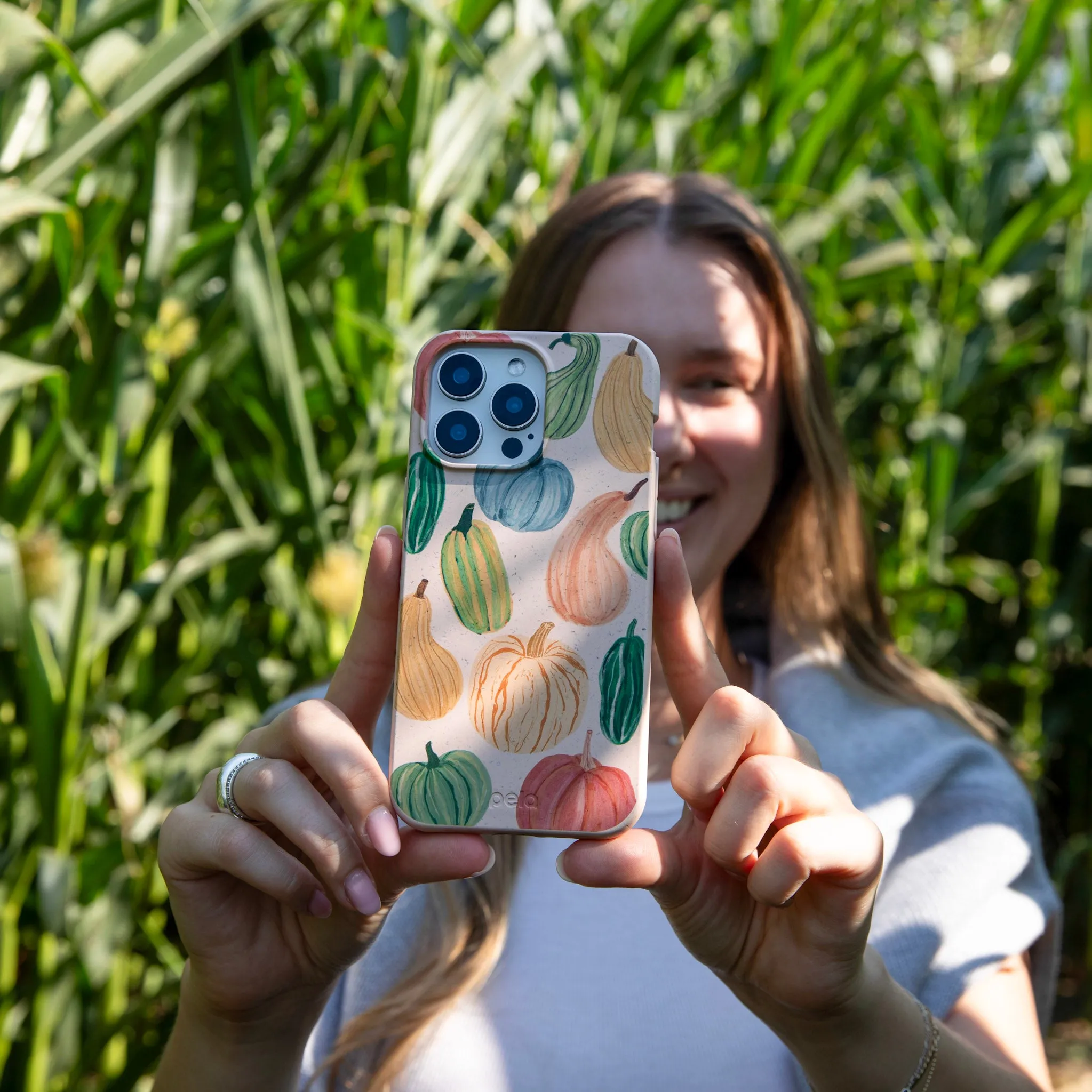 Seashell Autumn Garden iPhone 17 Case Urban Accessory