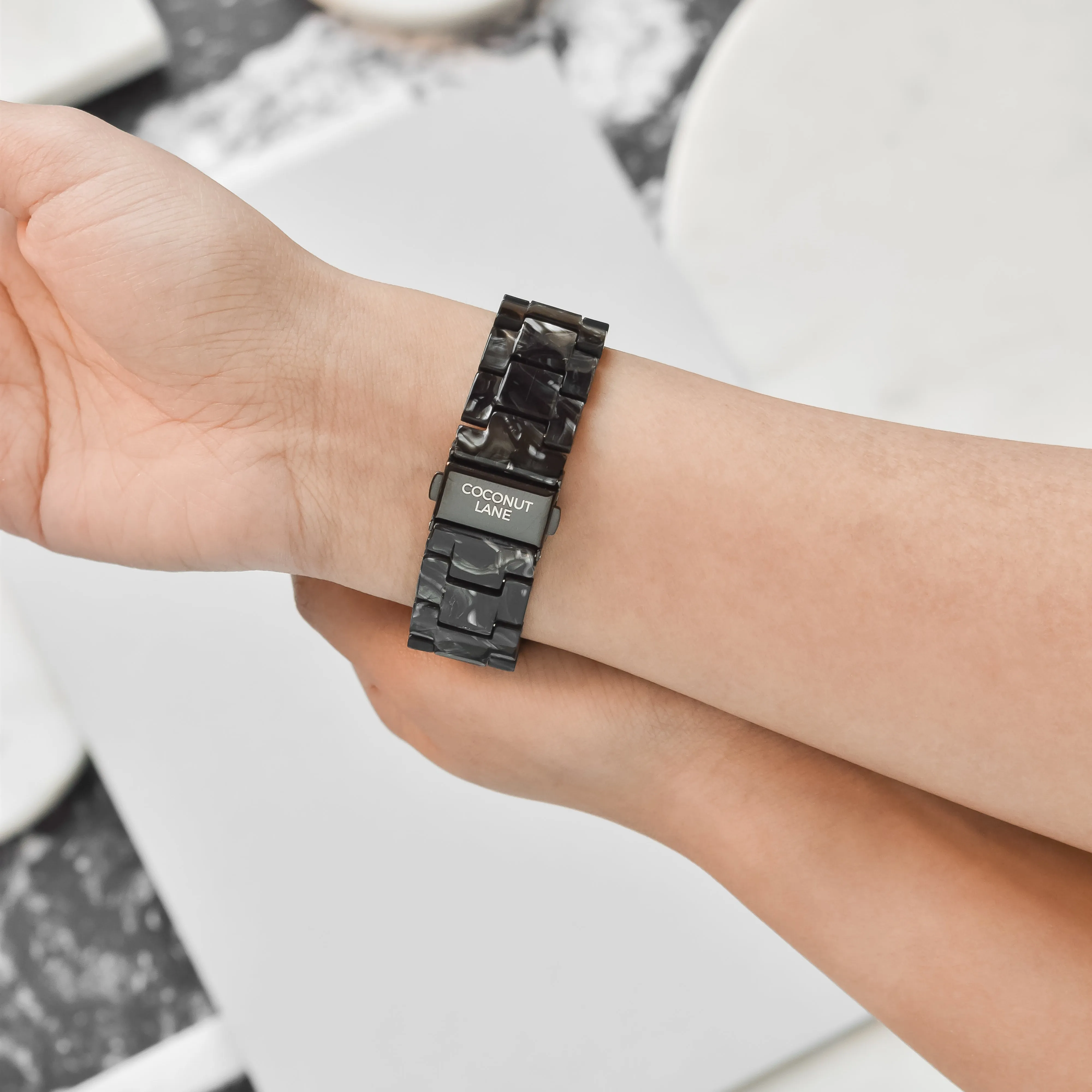 Stylish Everyday Look Comfort Fashion Look Luxe Black Marble Apple Watch Strap