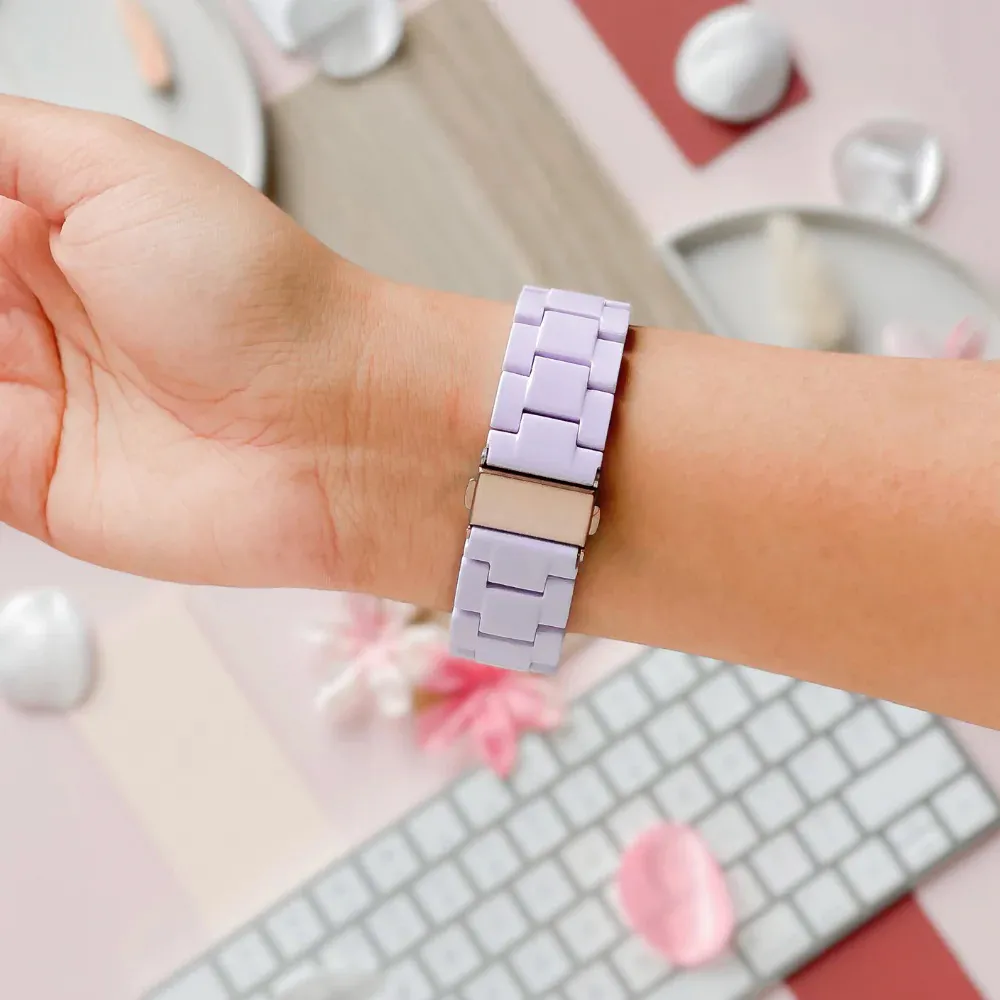 Luxe White Apple Watch Strap Active Motion Design Minimalist Style