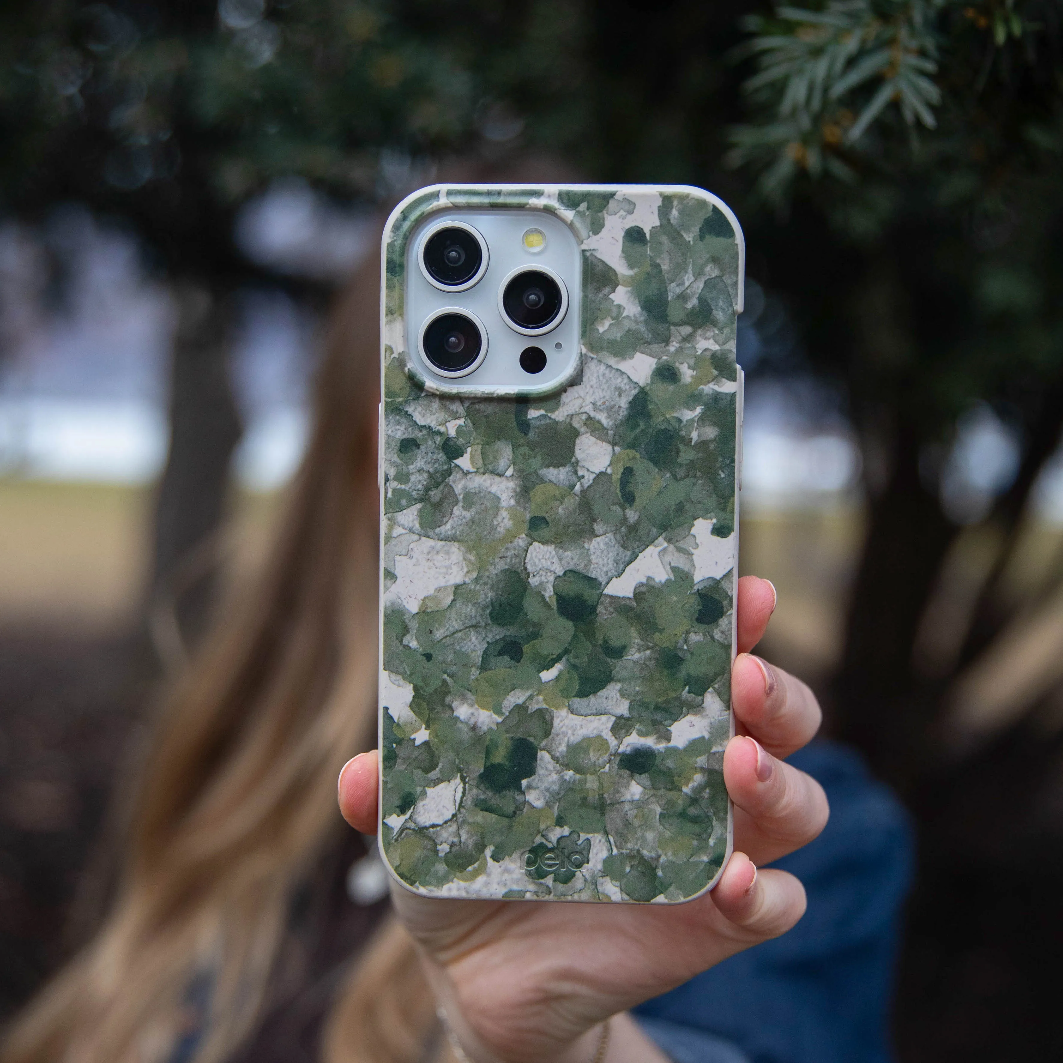 London Fog Foliage Camo iPhone 17 Case Matte Shield Gloss Texture