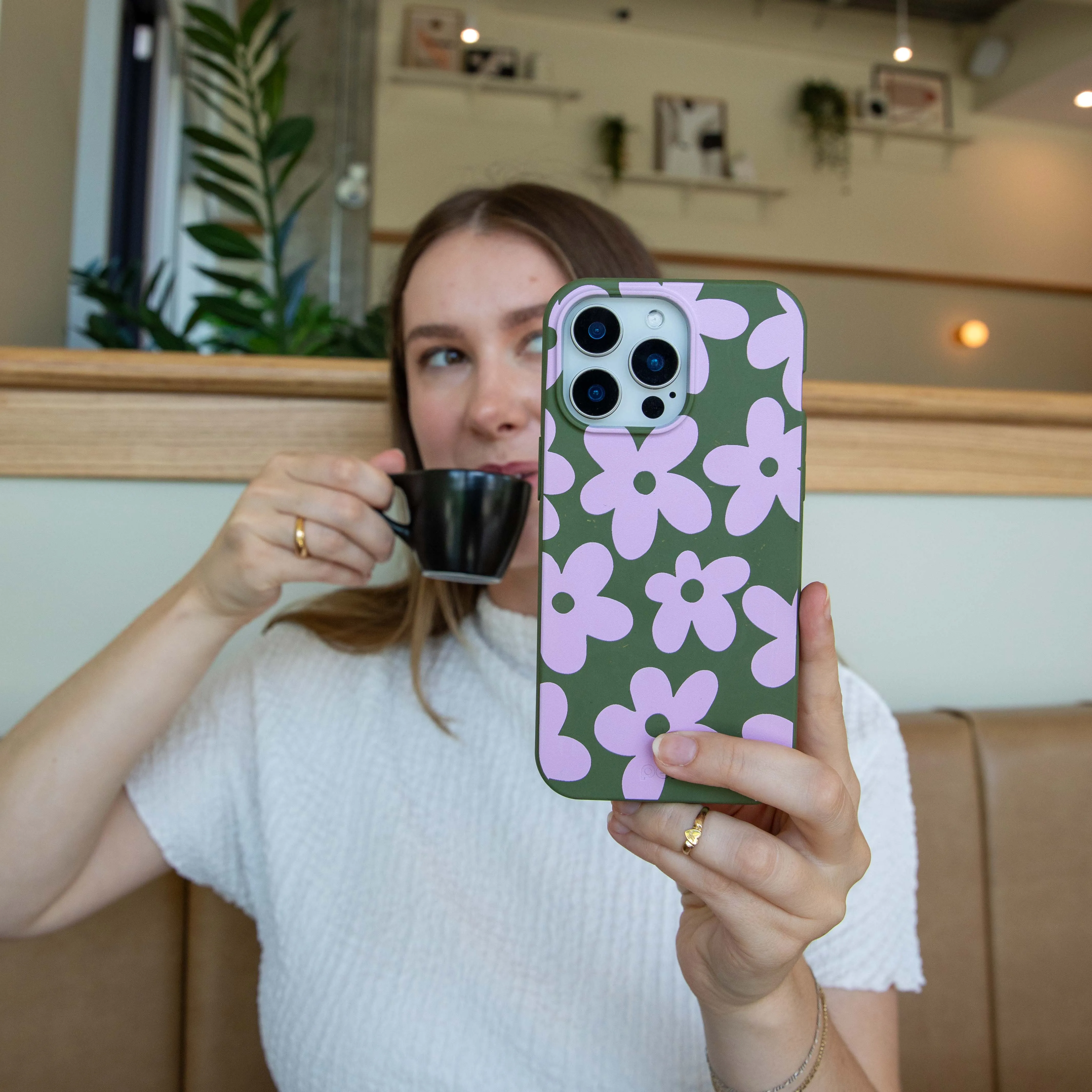 Gradient Design Durable touch Forest Floor Pink Blooms iPhone 17 Case