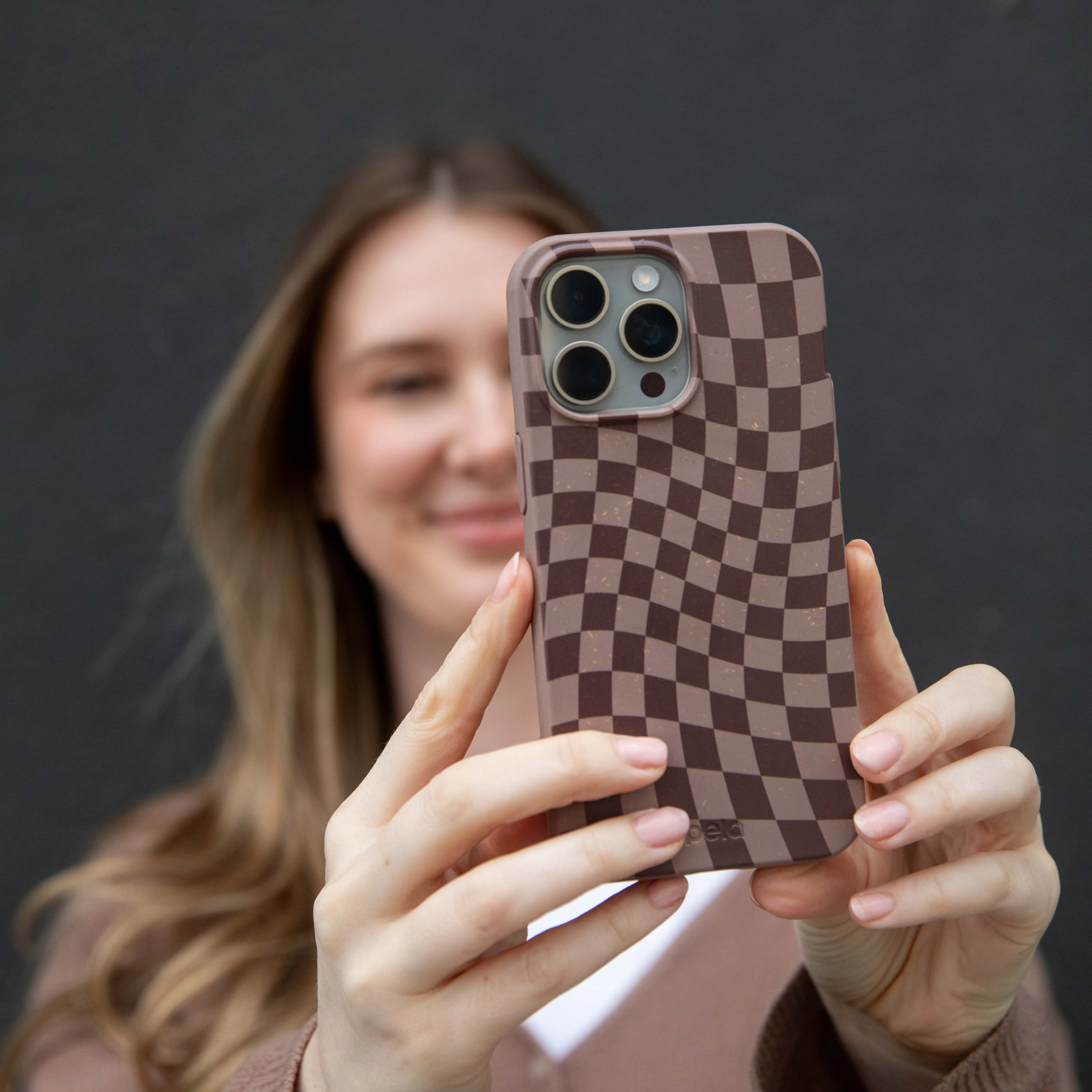 Glossy surface Polished Finish Chocolate Brown Cafe Check iPhone 17 Case