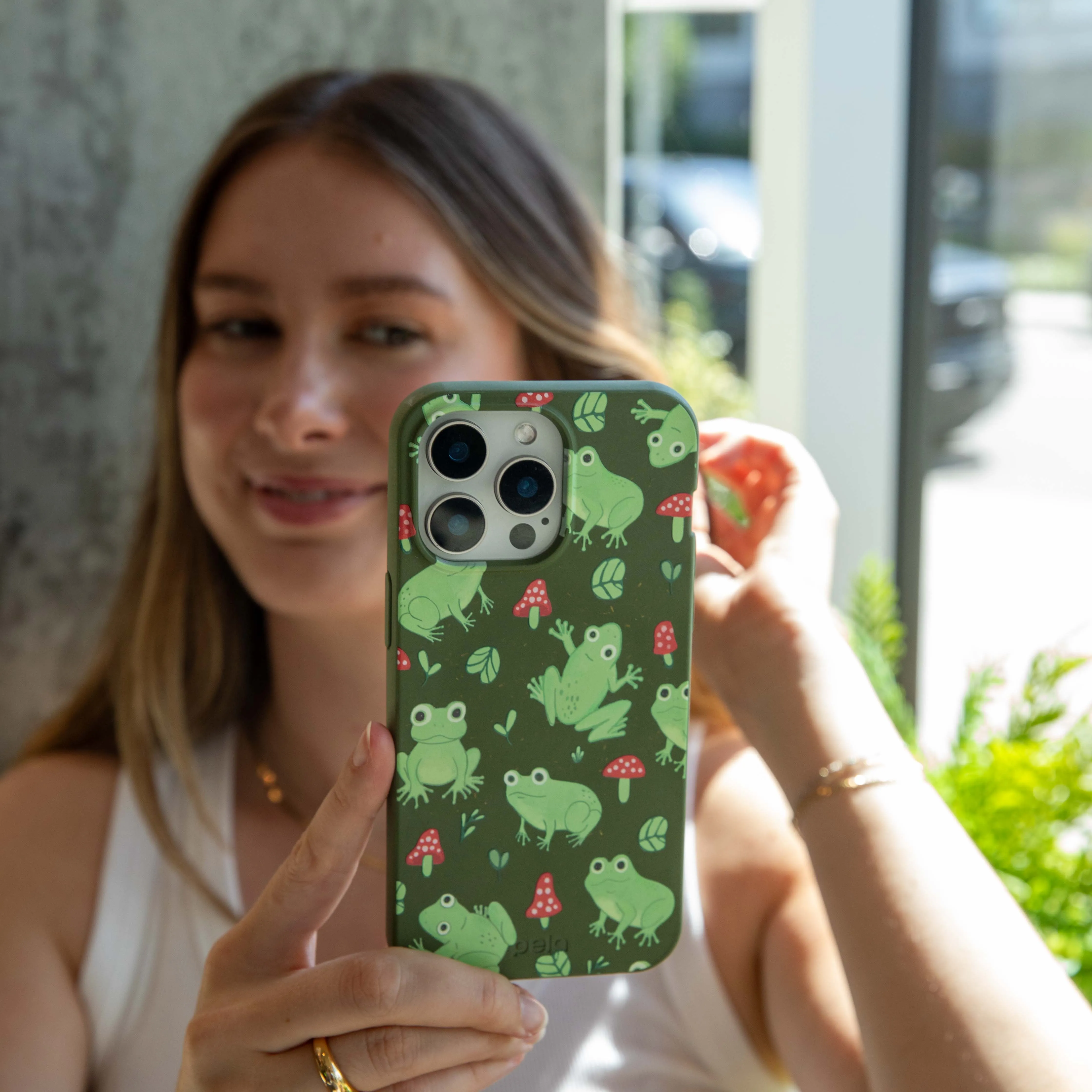 Soft Finish Layer Soft Edge Texture Forest Floor Frog Folk iPhone 17 Case