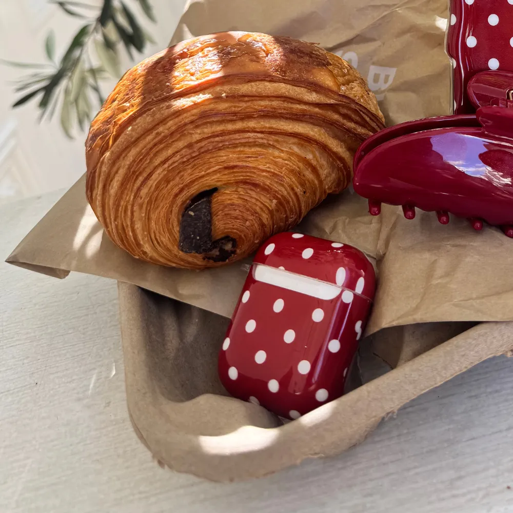 Airpods Case - Burgundy Polka Dot travel friendly airpods protector lightweight everyday airpods case