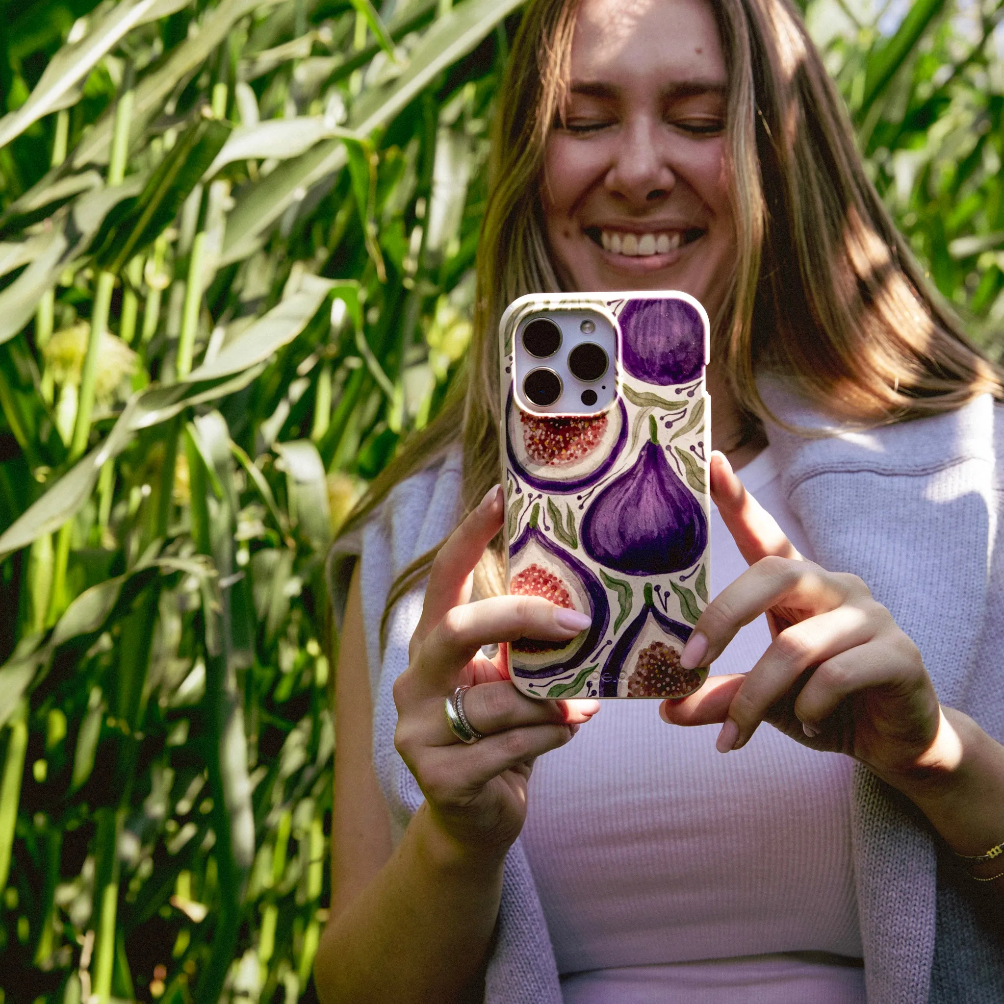 Comfort Pattern Texture London Fog Fig Season iPhone 17 Case