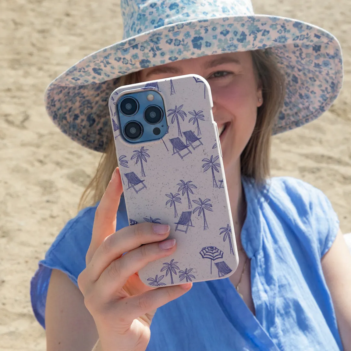 Durable Frame London Fog Coastal Lounging iPhone 17 Case