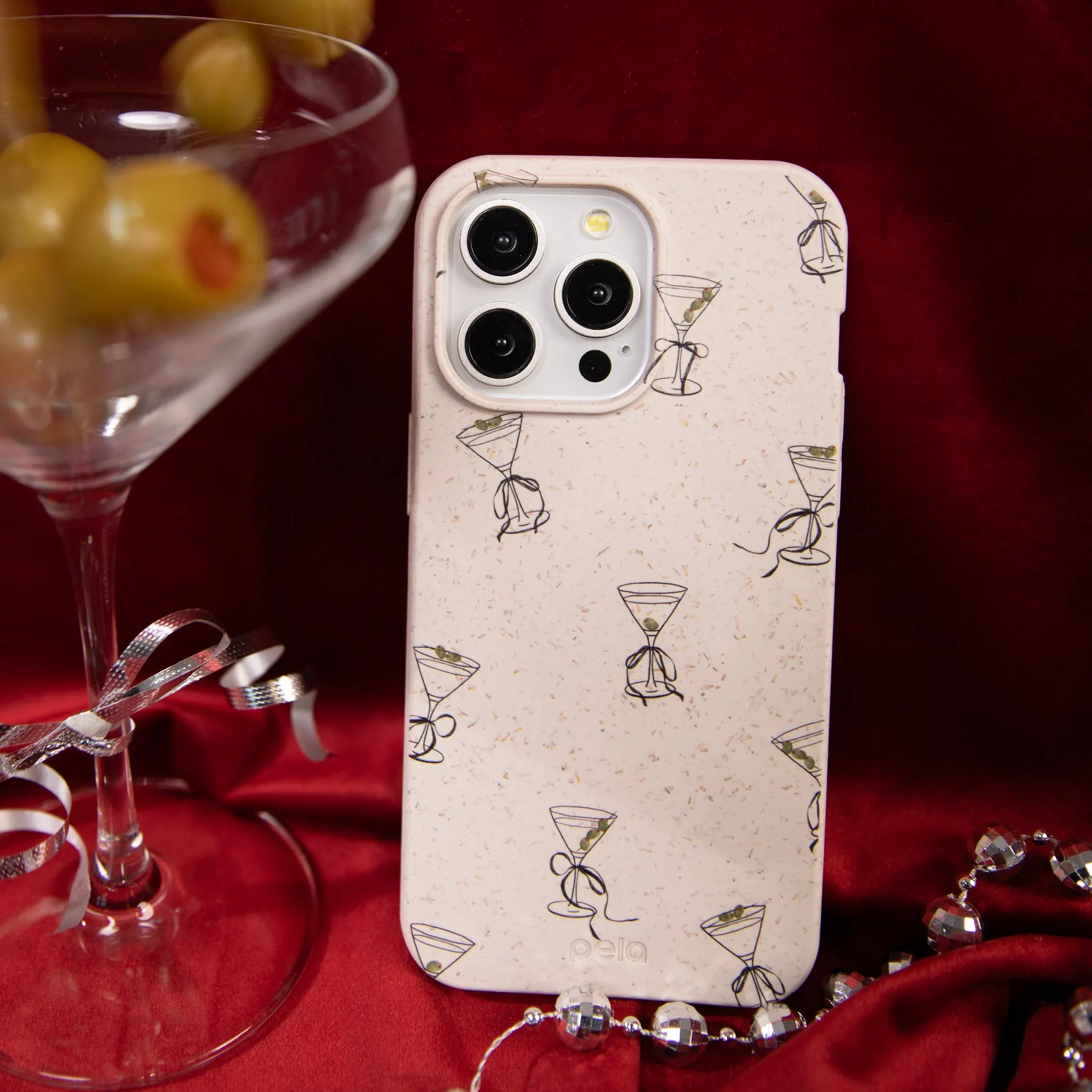 London Fog Martini Me iPhone 17 Case Stylish Choice