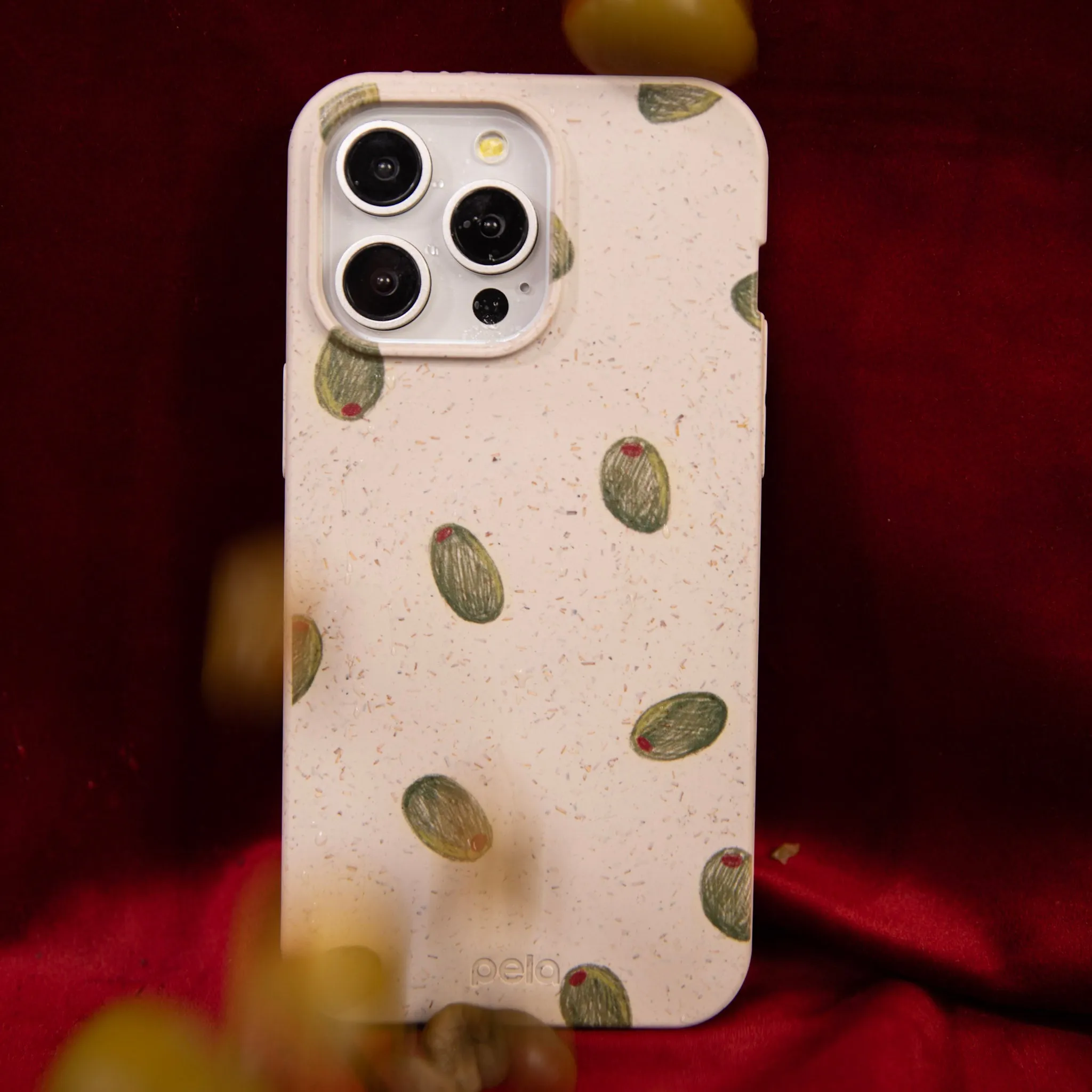 Ergonomic Shape London Fog Olive Party iPhone 17 Case