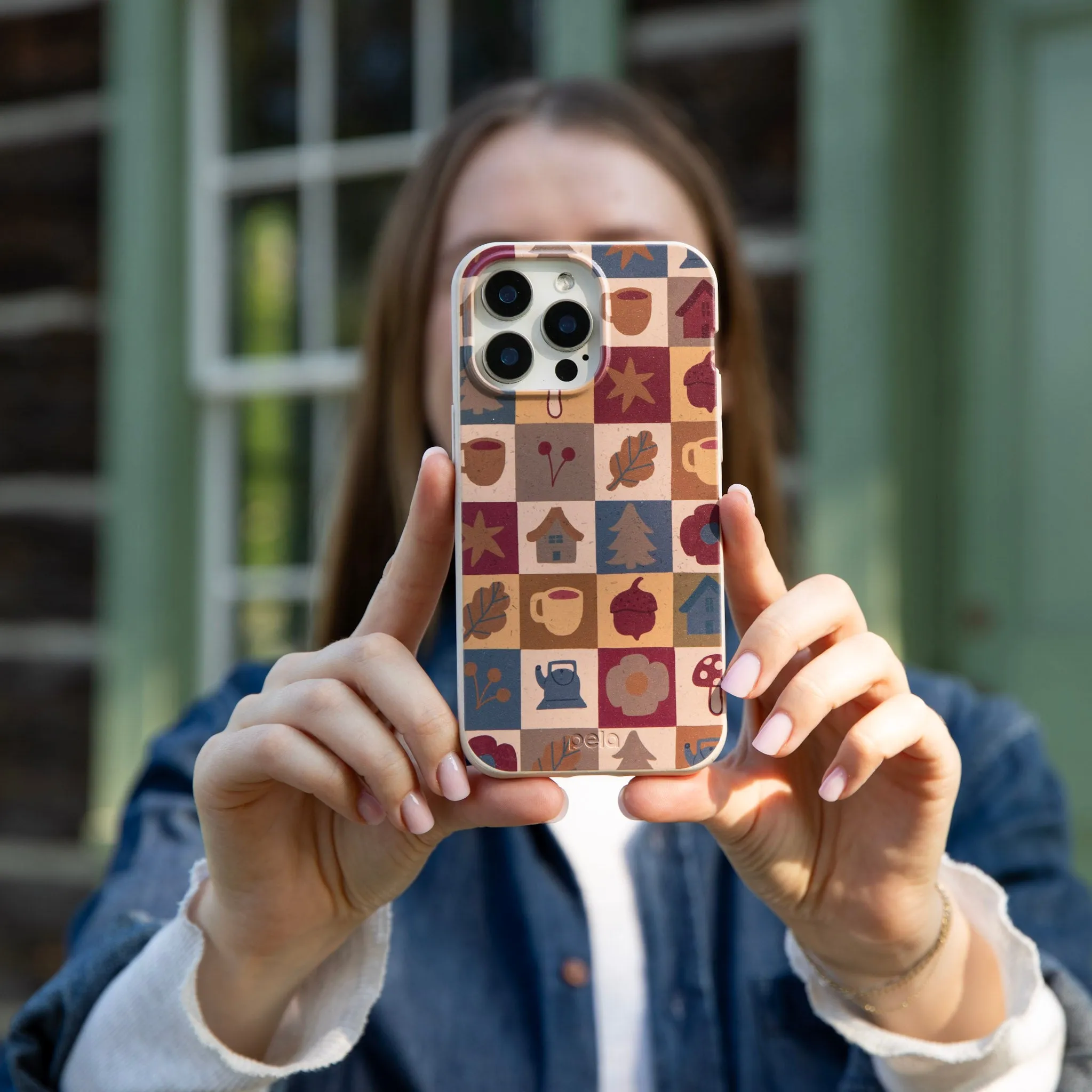 London Fog Rustic Grid iPhone 17 Case Everyday Style