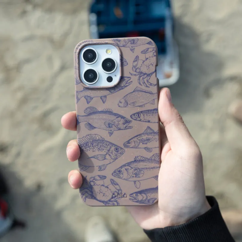 Scratch Guard Urban Fashion Chocolate Brown Vintage Catch iPhone 17 Case