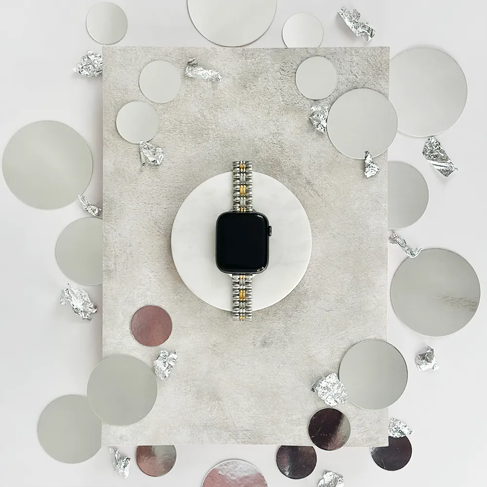 Universal Comfort Retro Slim Stainless Steel Apple Watch Strap - Vintage Gold & Silver