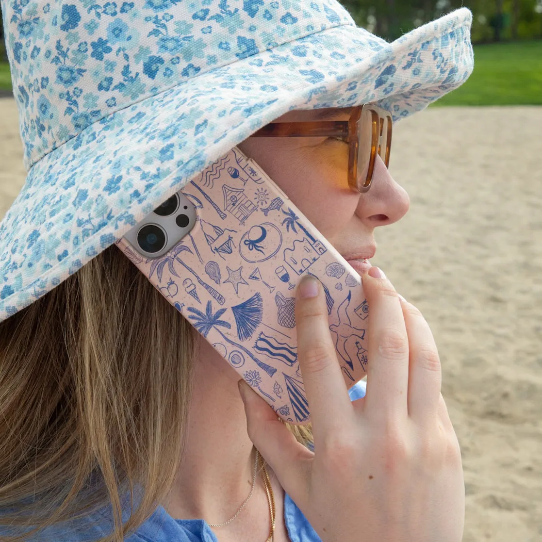 Ergonomic form Rugged Grip Seashell Salted Ink iPhone 17 Case