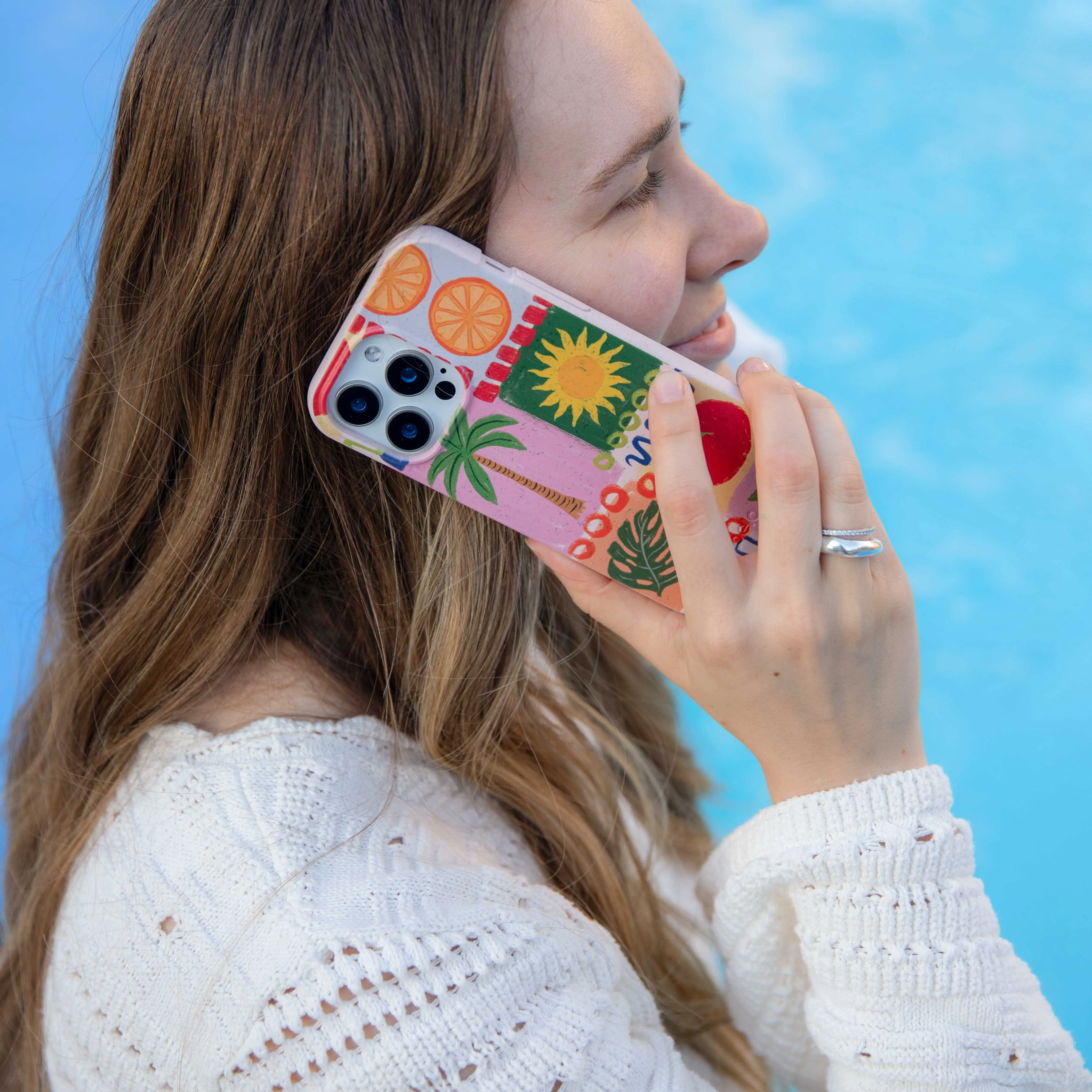 Sleek Profile Ultra Slim Seashell Hello Sunshine iPhone 17 Case