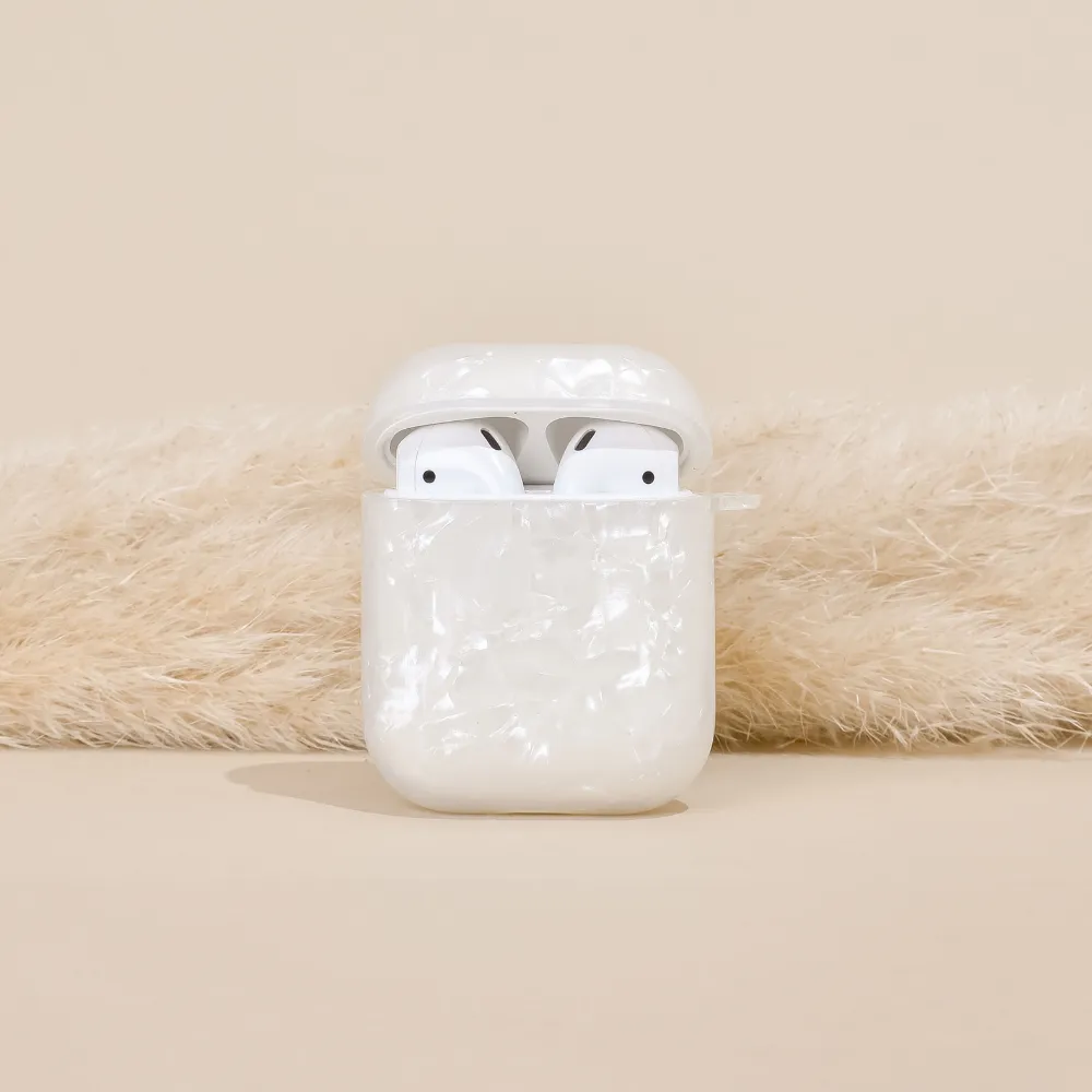 Airpods Case - White Pearl lightweight wireless silicone shell